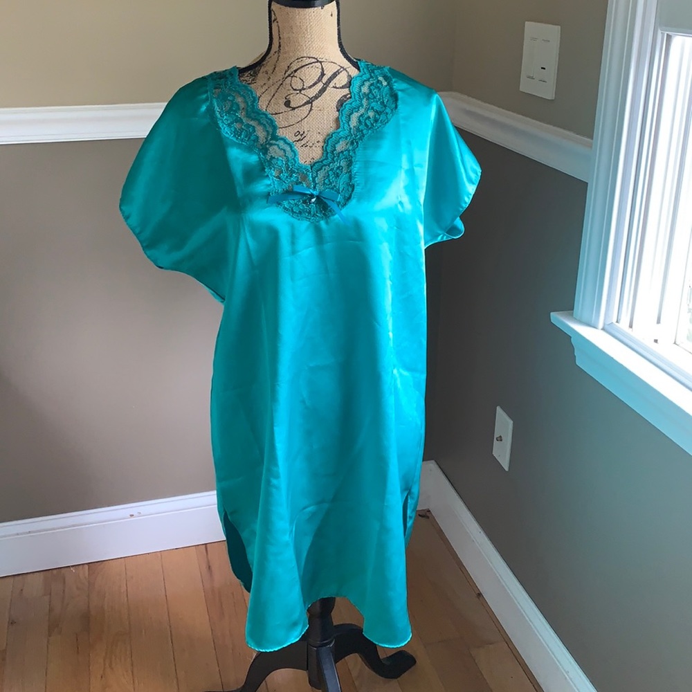 Vintage Intimate Style Jade Green Nightgown S/M